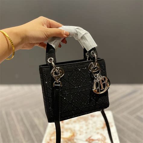 bolsa dior negra